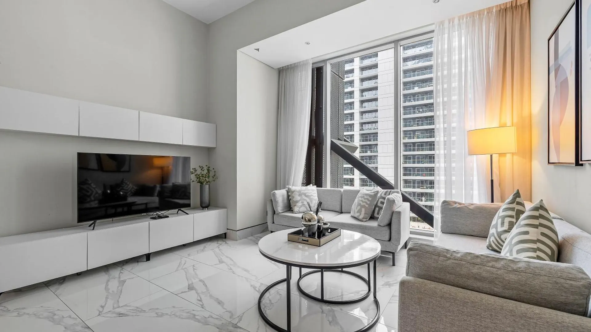 Unlock J One Downtown Dubai Apartment 0*,